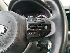 Kia-Stonic-17